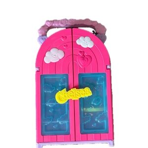 Barbie Chelsea Closet Playset — Portable Warddobe Case